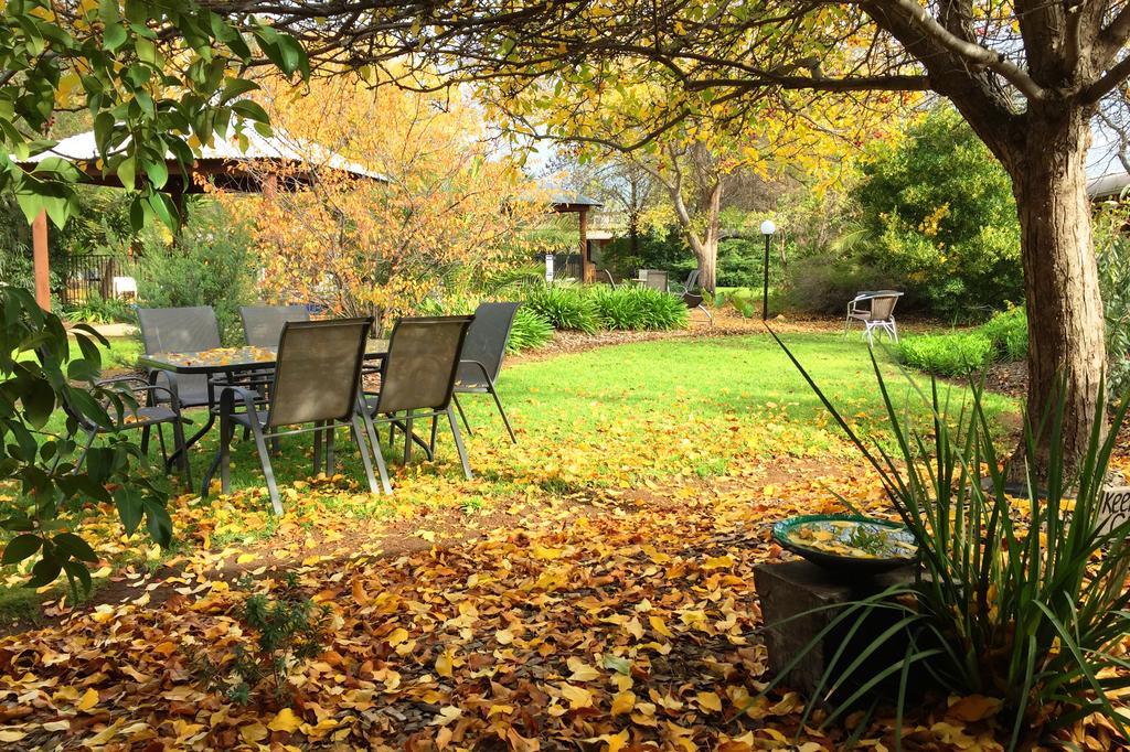 מואמה River Country Inn (Adults Only) מראה חיצוני תמונה
