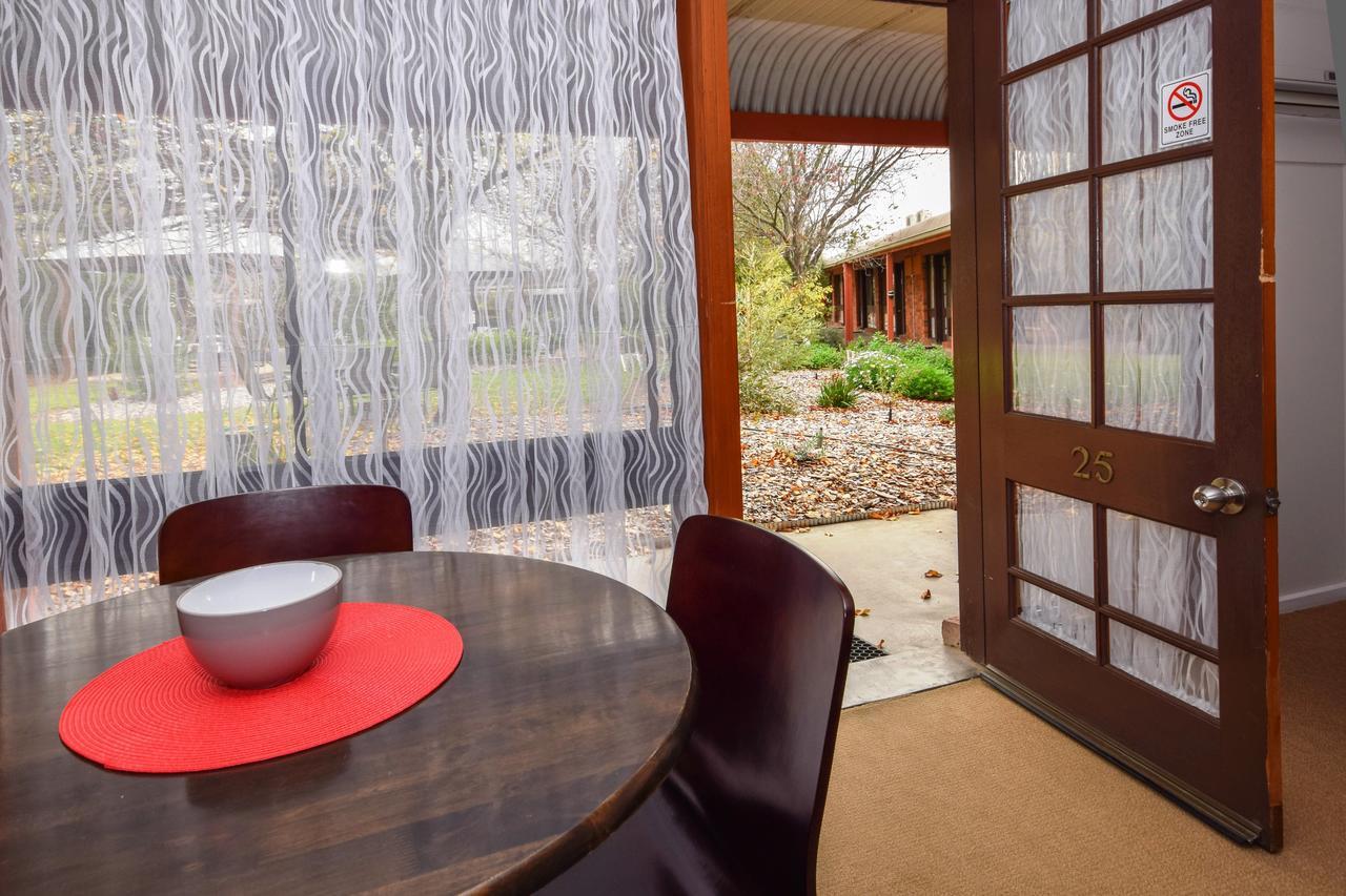מואמה River Country Inn (Adults Only) מראה חיצוני תמונה